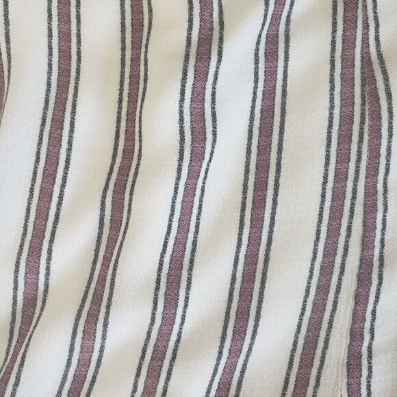 Lush rayon striped ruffle shorts - Picture 4 of 4